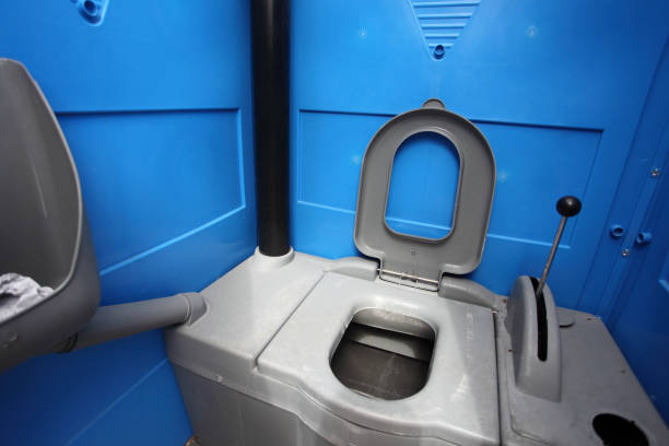 Portable Toilet Options We Offer in Lake City, PA